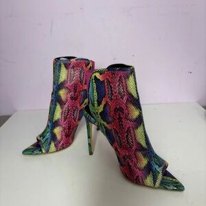 Liliana Vibrant Multicolor Heeled Boots